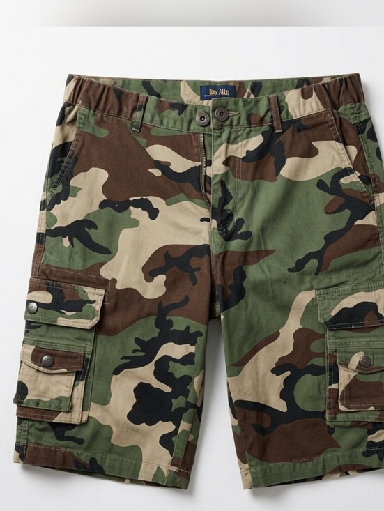 Ochenta Pants - Ochenta Women's Woodland Camo Cargo Shorts Size 10